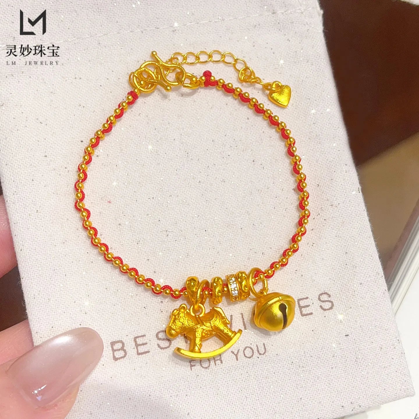 ✨ Pulsera Jiggly Horse Bell en Oro 24K AU999 para Mujer Campana Dorada de Alto Pulido | Brillo Elegante para Uso Diario