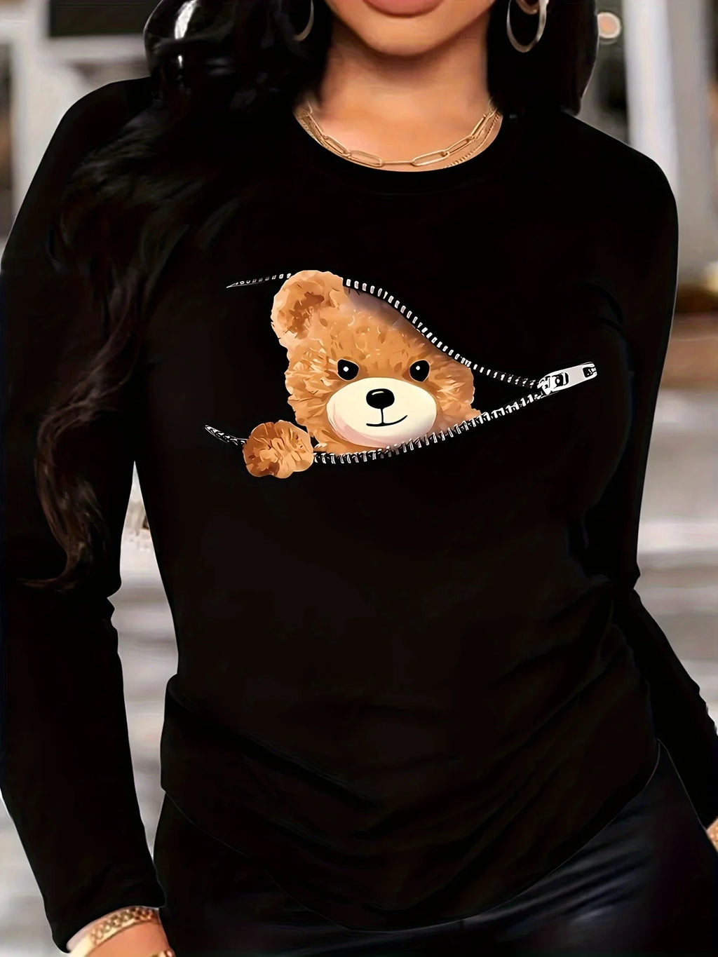 Camiseta con cuello redondo y estampado de oso de peluche, camiseta informal larga de otoño e invierno, camiseta de manga larga para mujer, camiseta holgada y cómoda en blanco y negro