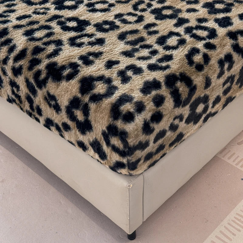 ❄️ Sábana Bajera de Felpa Gruesa para Invierno Ultra Suave, Cálida y Ajustable | Protector de Colchón (Sin Fundas)