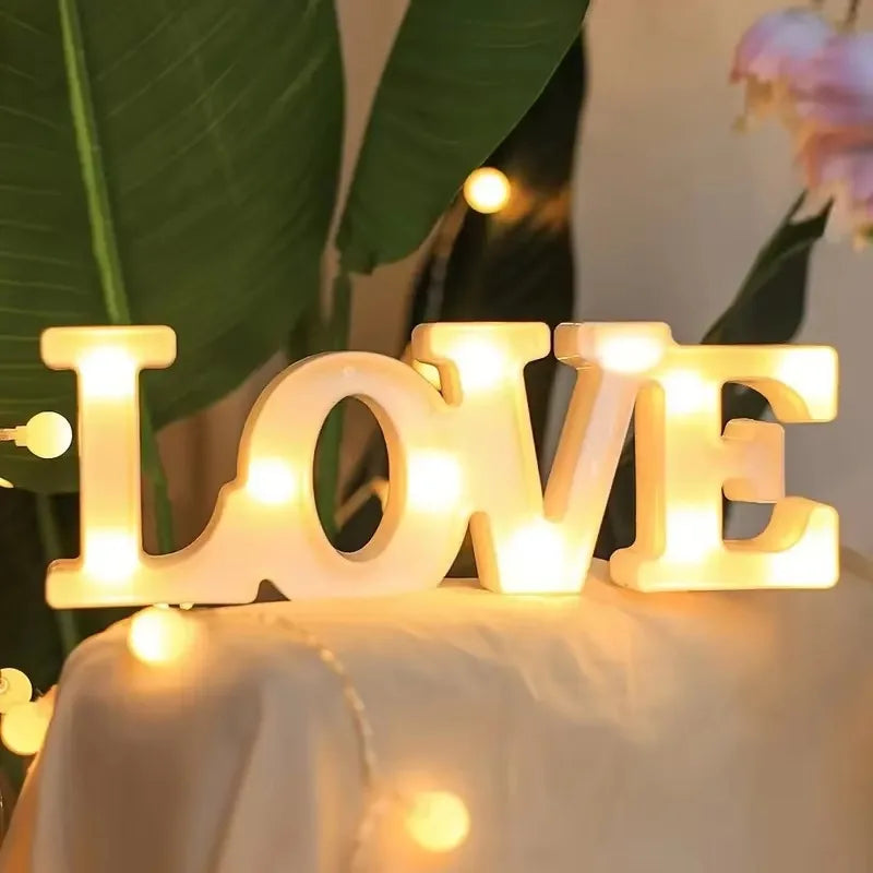Luces LED de amor para el Día de San Valentín, luces con letras románticas, decoración de escritorio para el hogar, accesorios de ambiente de boda, decoración para fiestas navideñas