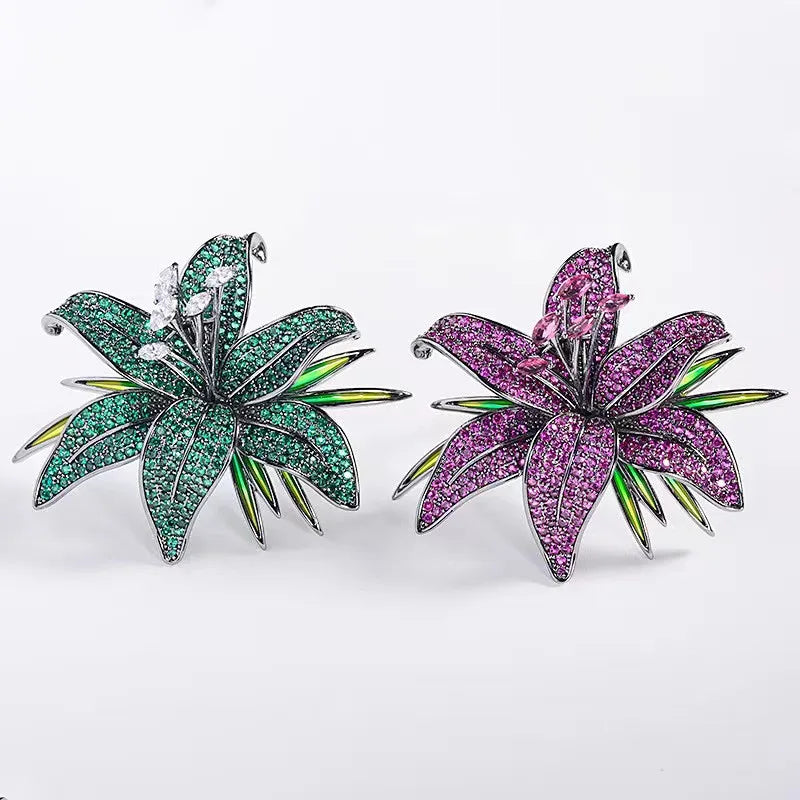 Broche de lirio con diamantes de imitación de cristal de colores de lujo para mujer, broches de flores de solapa brillantes para evitar la malfunciones del armario, regalos