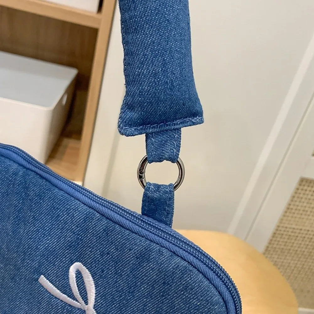 Bolso para Laptop 14" con Lazo Bordado - Funda Acolchada Antigolpes Elegante