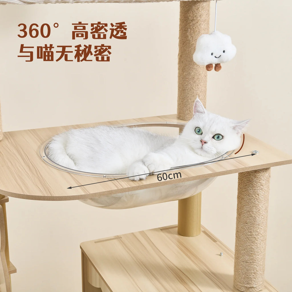 Árbol rascador para gatos, estructura grande de madera integrada con casa y columna rascadora, no ocupa mucho espacio.